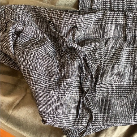 Wmns drawstring grey plaid pants sz M/32 NWOT - Picture 3 of 4